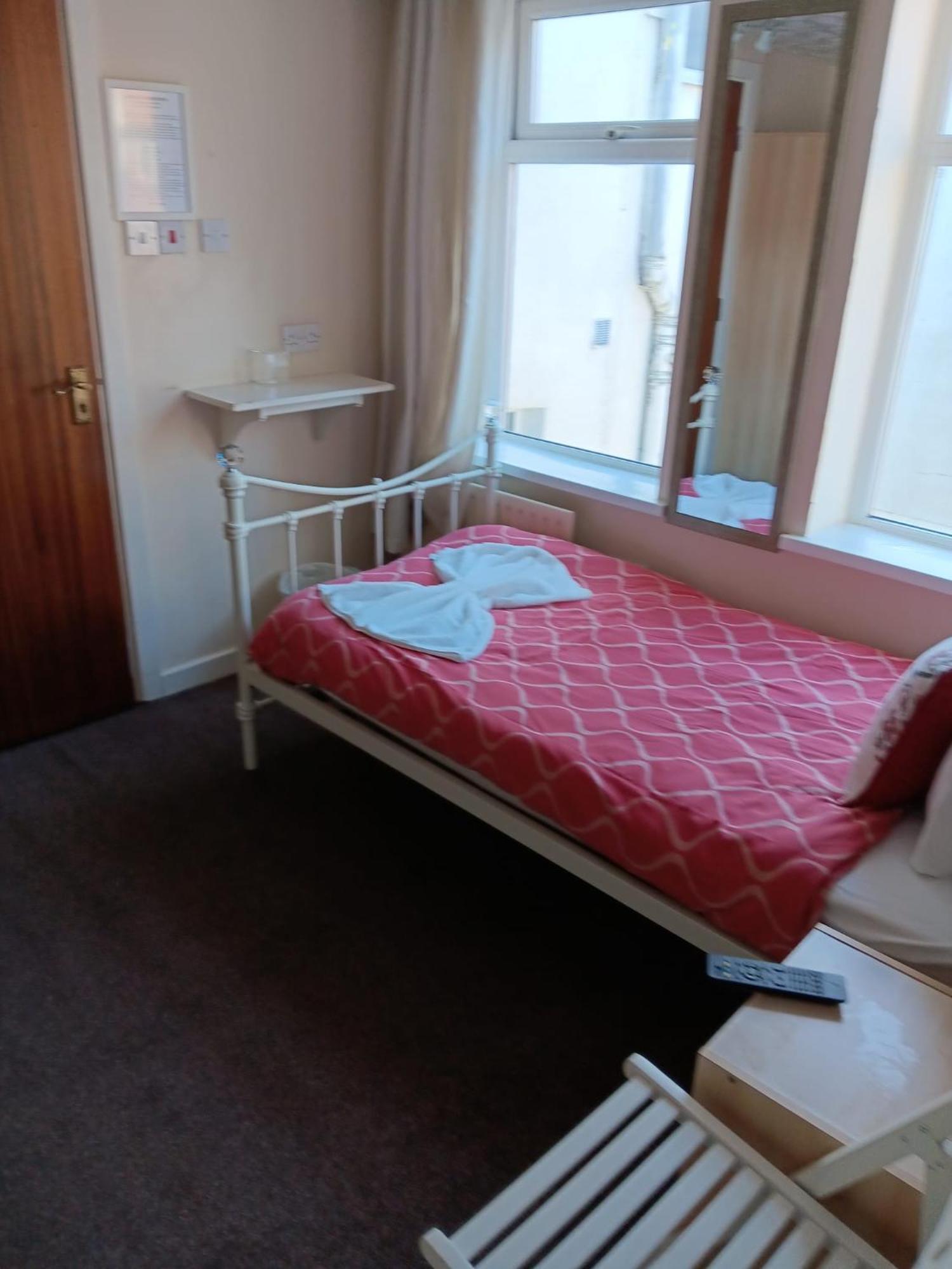The Chorlton Hotel Блекпул Екстериор снимка