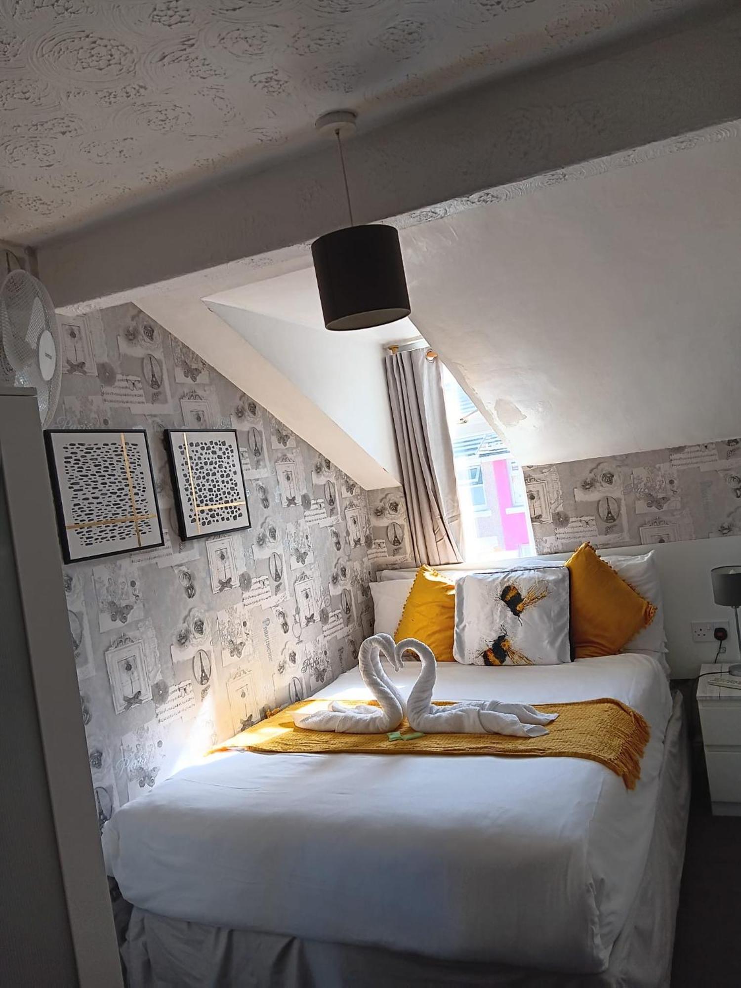 The Chorlton Hotel Блекпул Екстериор снимка