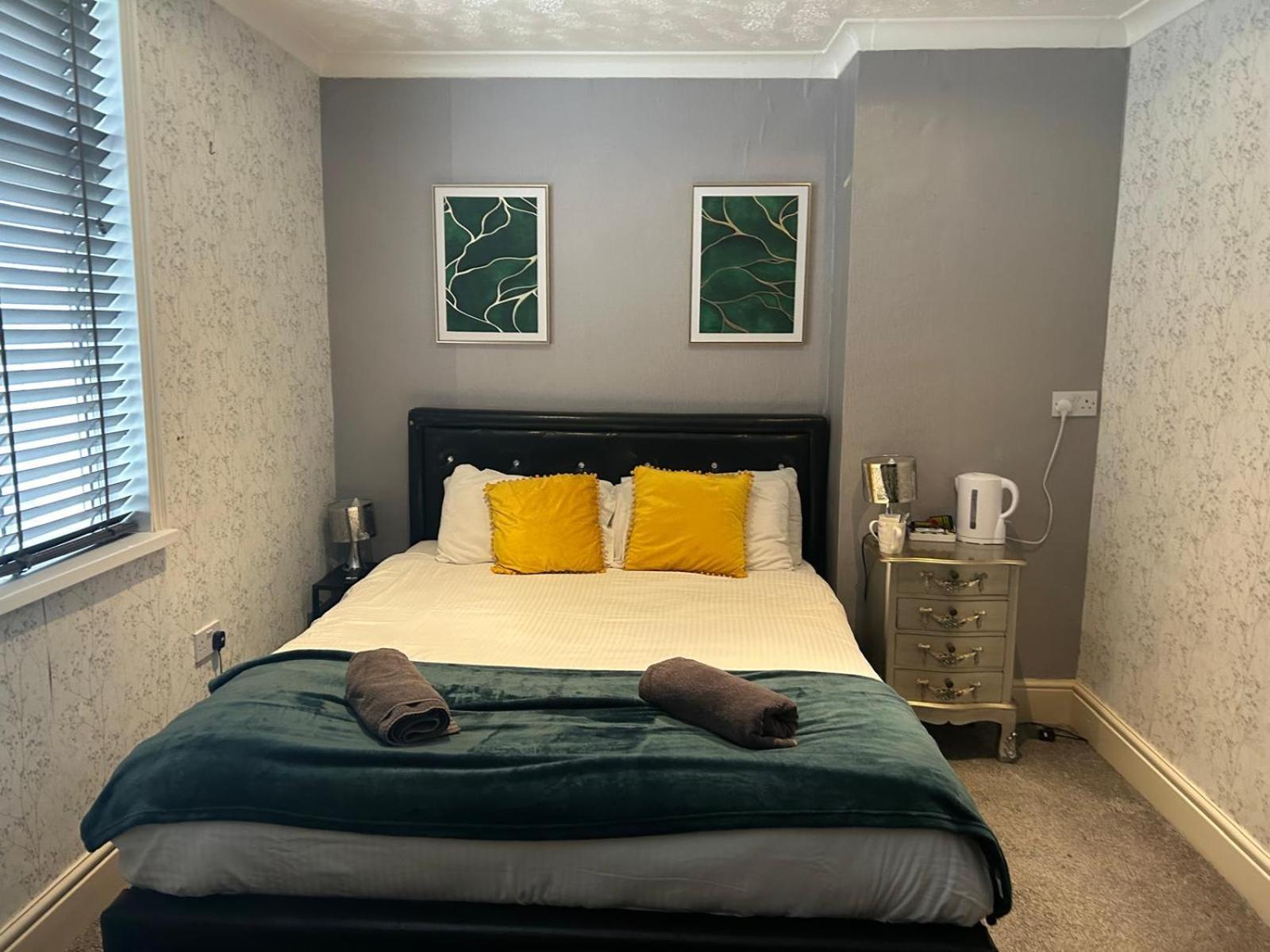 The Chorlton Hotel Блекпул Екстериор снимка
