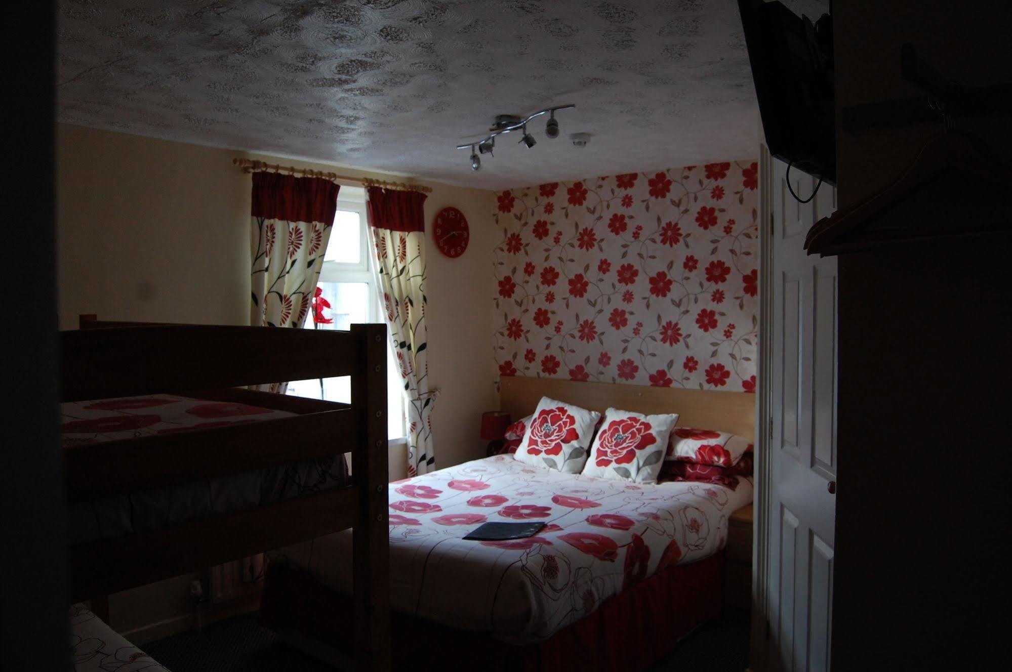 The Chorlton Hotel Блекпул Екстериор снимка